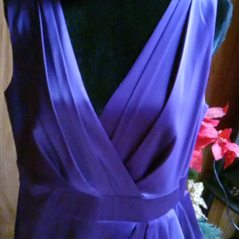 Beautiful Dress💜💜 - Picture 6 of 11